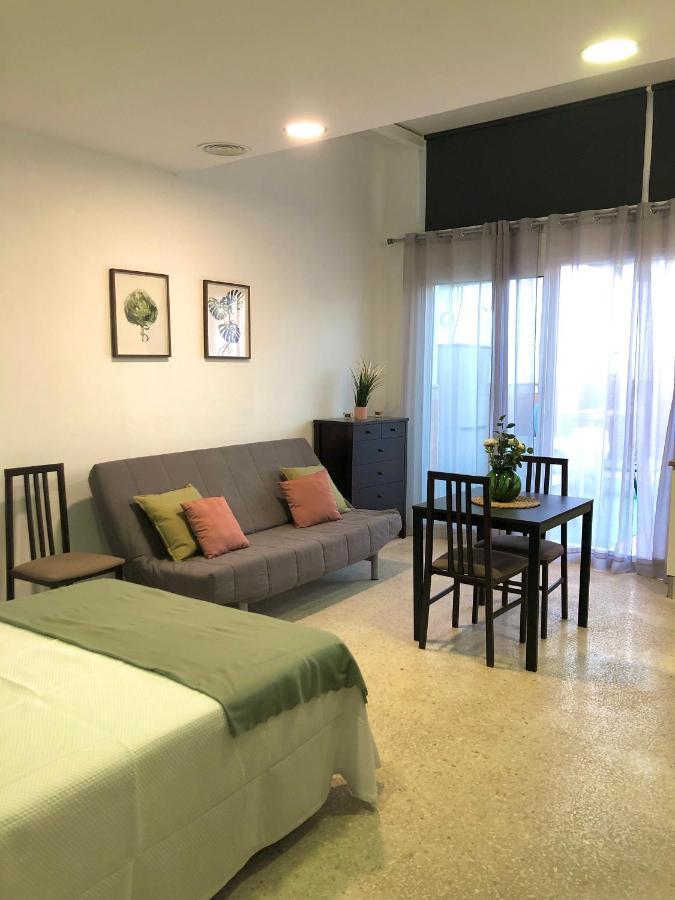Apartamento Con Piscina En Ciudad Jardin マラガ エクステリア 写真